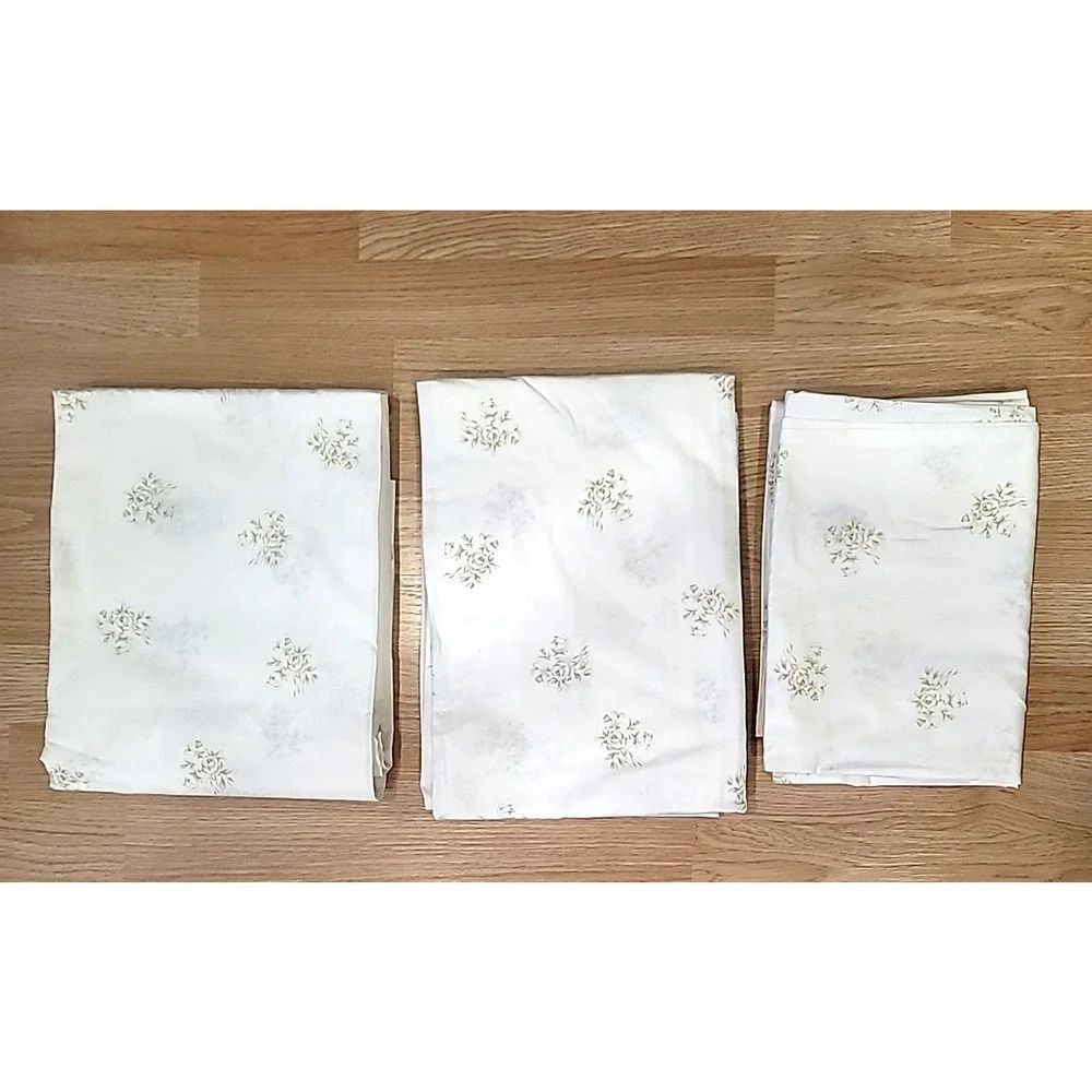 Vtg Cottage Core‎ Full Size Floral Ruffled Bedspread w/Ivory Flower Sheet Set